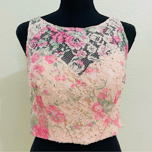 SUMMER LUXURY CLOSET MYSTERY BOX - 6-8 ITEMS- Lace Leather Satin Silk $350 VALUE - Picture 6 of 11